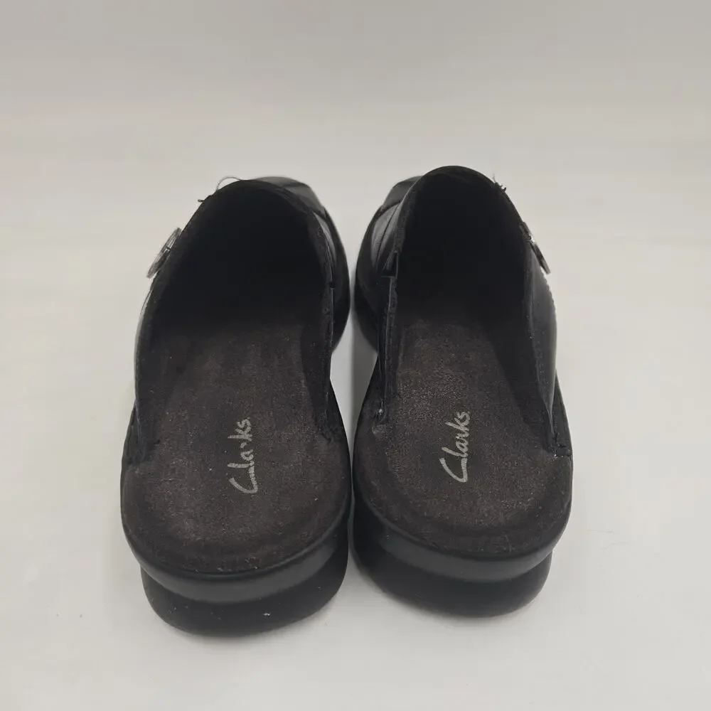 Clarks Black Leather mule Clog Button Slip-on Sz 8 M Comfort Career Casual